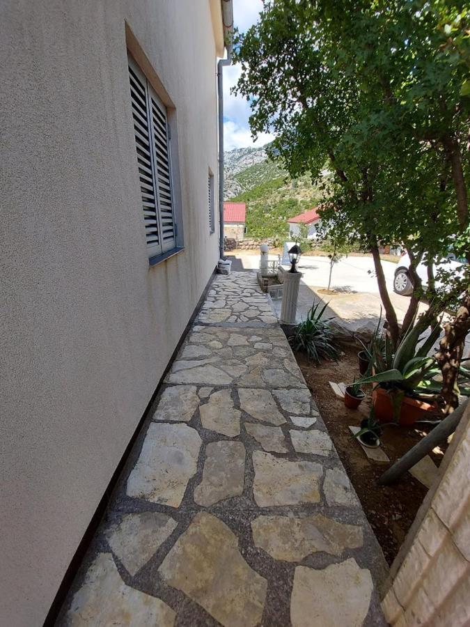 Apartments Tea Karlobag Exterior photo